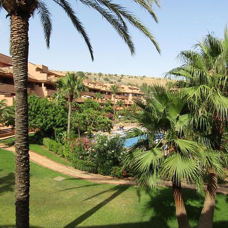 Apartementos Almerimar Golf Extérieur photo