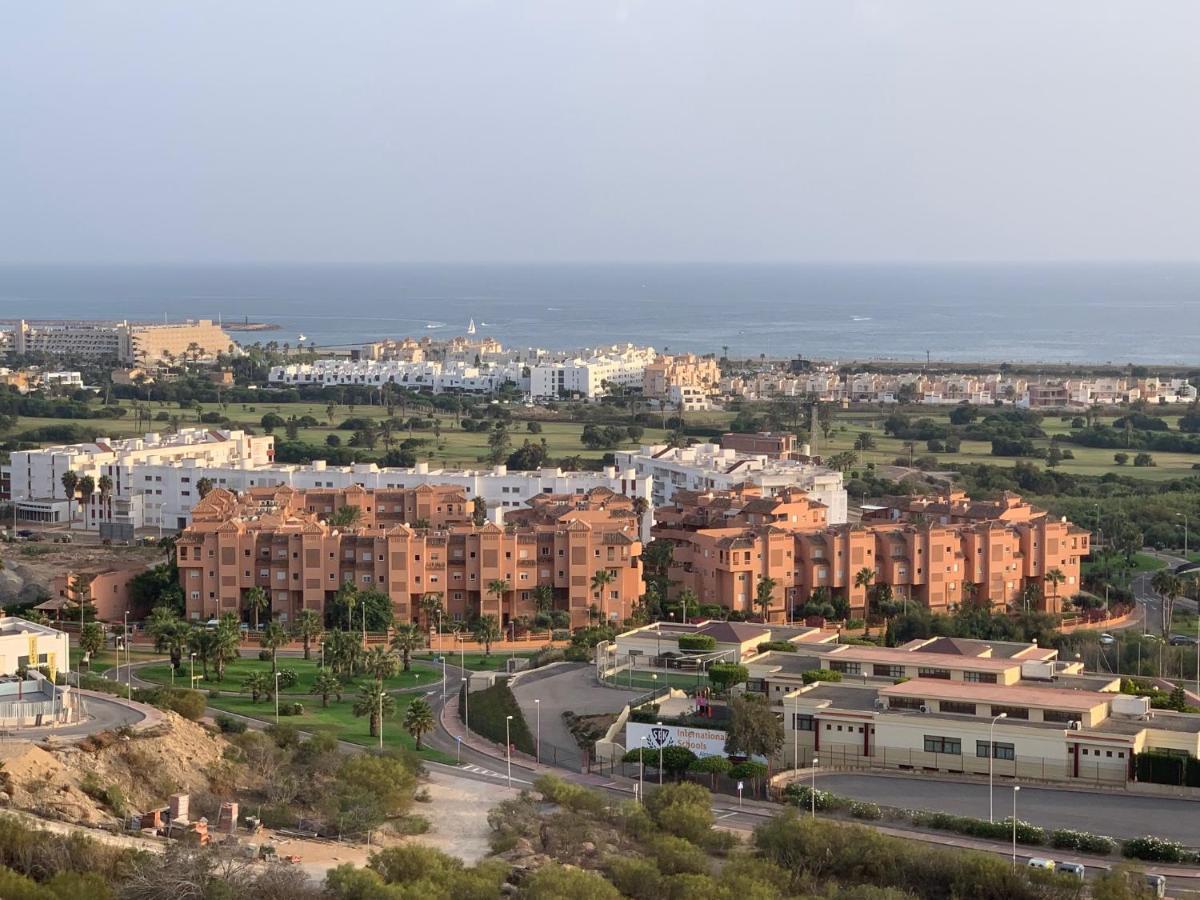 Apartementos Almerimar Golf Extérieur photo