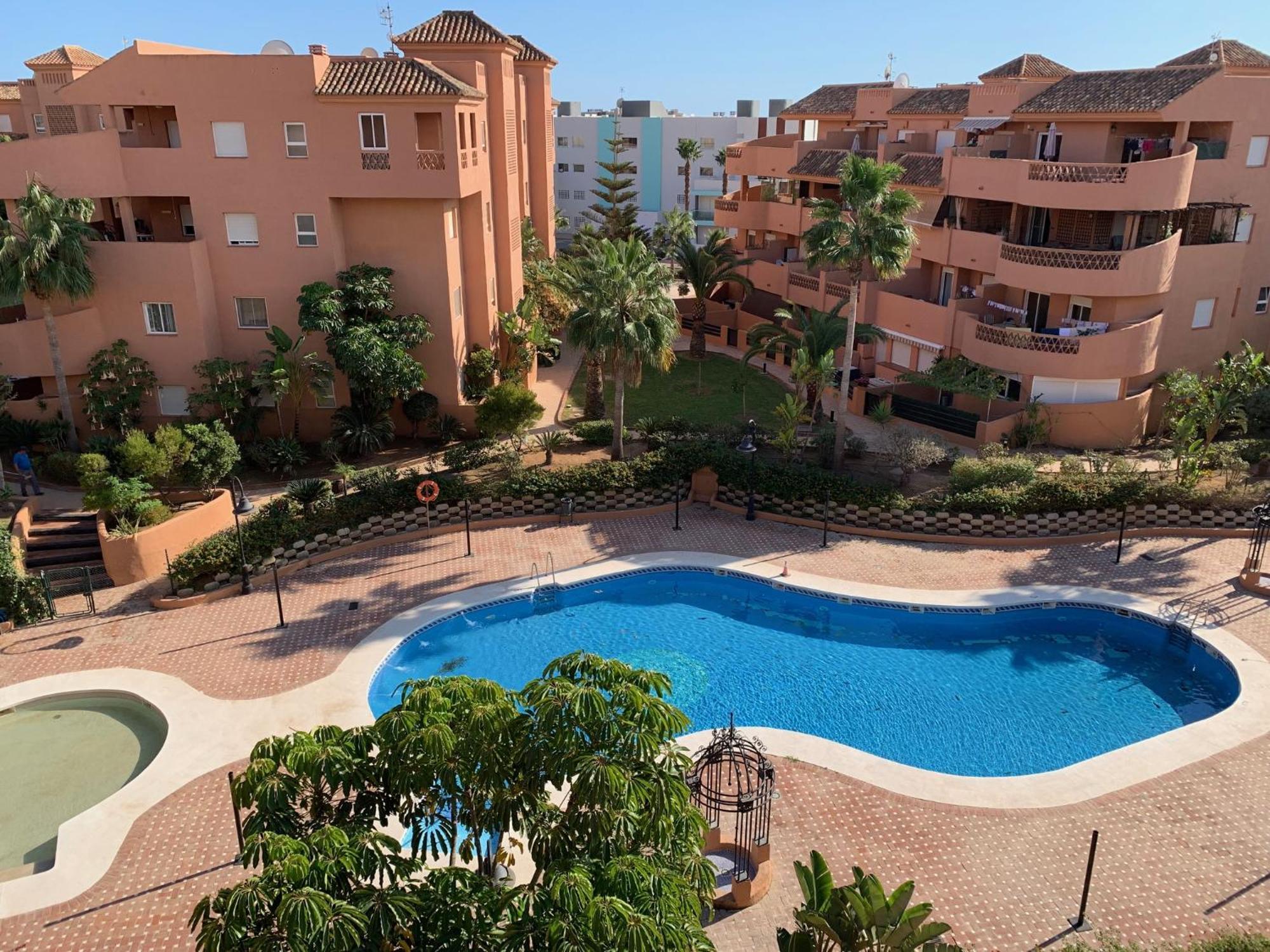 Apartementos Almerimar Golf Extérieur photo