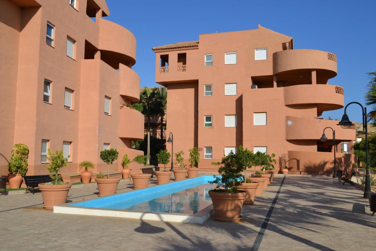 Apartementos Almerimar Golf Extérieur photo