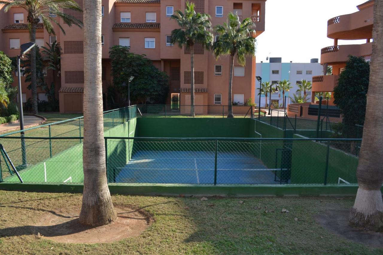 Apartementos Almerimar Golf Extérieur photo